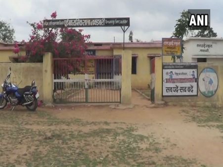 3 Chhattisgarh villages had no high school. So villagers come together to build one own their own