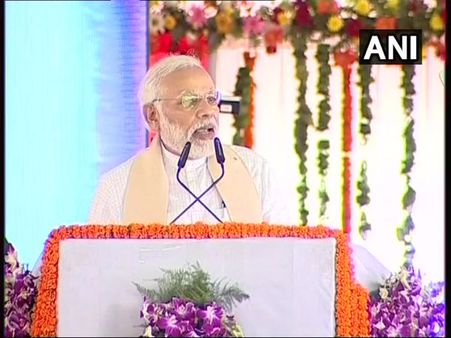 UP: Modi hits out at previous govt for neglecting people, delaying development projects