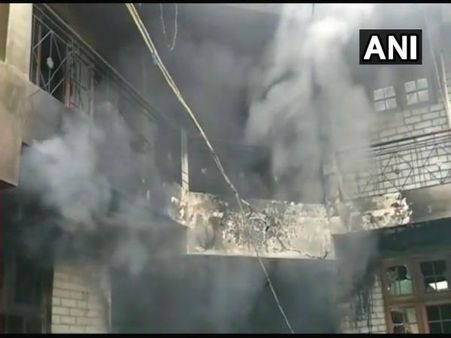 Himachal Pradesh: Five killed after fire breaks out at residential building in Mandi