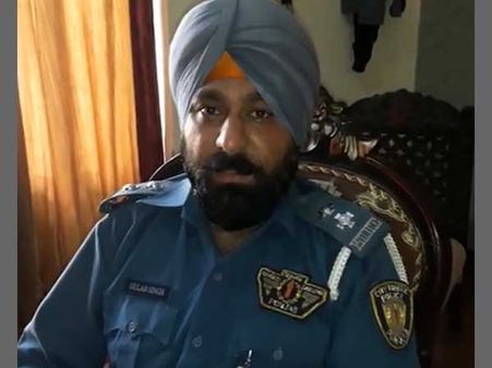 Pakistan’s first Sikh traffic cop kicked out of his house