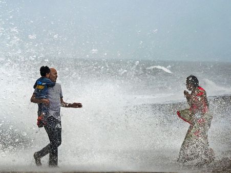 Weather forecast for July 13: Mumbai rains to pick pace again by July 14