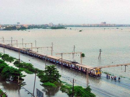 Weather forecast for July 14: 'Heavy rains' likely in Mumbai through the weekend