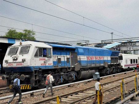 Good news, Railways to accept DL, Aadhaar as ID proof