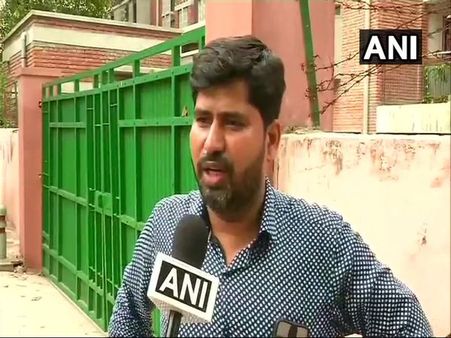 'Rahul Gandhi called Congress a party of Muslims', says Urdu daily editor