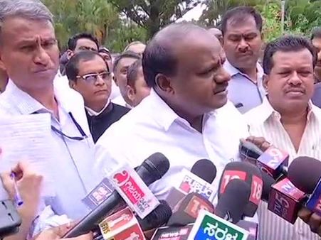 Kumaraswamy blames media for controversy over separate statehood for north Karnataka