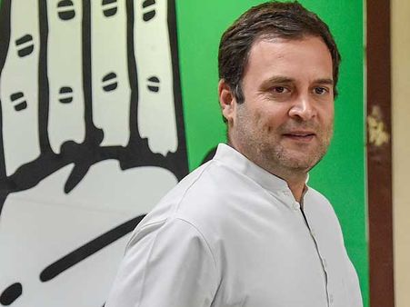 Rahul holds meet to strengthen West Bengal unit