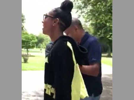 This teenager rocks Internet by showing how to deal with tooth pain