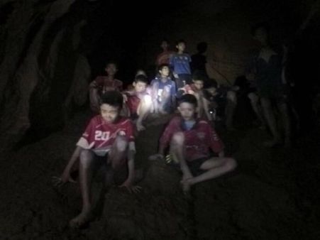 Thailand cave mission: Diver’s death raises fresh concern over falling oxygen levels