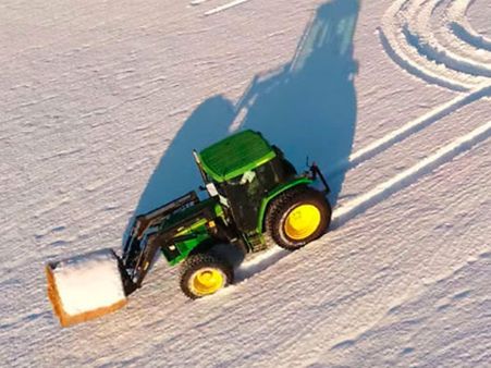 Farmer decides to use tractor not for agriculture and we loved what he did