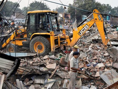 GDA brings down 104 illegal structures