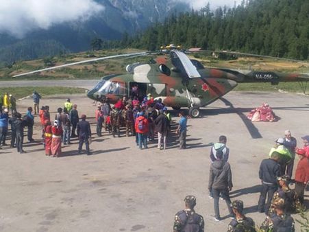 Nepal: Indian pilgrim beheaded by rear blade of helicopter