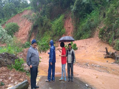 Karnataka rains: Kodagu-Mangalore highway roads blocked, 5 districts on high alert
