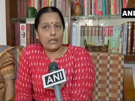 Pune police operation to arrest Varavara Rao 'illegal', alleges family