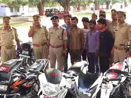 Gang of vehicle lifters busted, two held