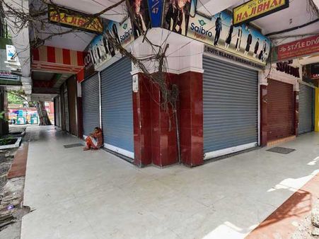 Walmart-Flipkart deal: Bandh evokes good response in Madhya Pradesh