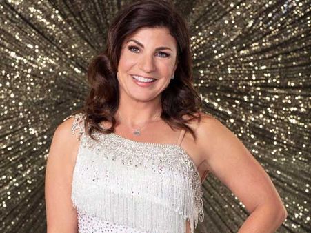 She is blind but she is a professional skier and not afraid to dance either