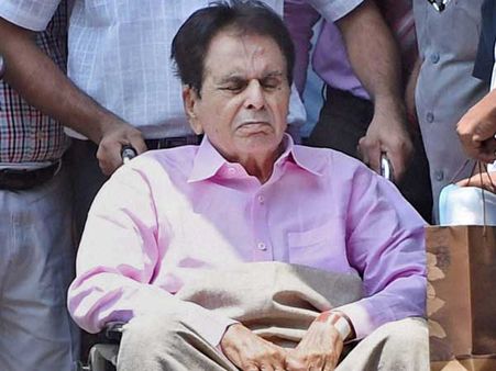 Dilip Kumar hospitalised, being treated for recurrent pneumonia