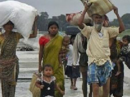 13 illegal Bangladeshi migrants nabbed