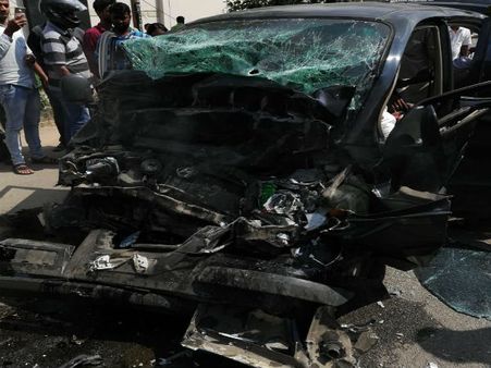 Four persons of family returning from funeral killed as car rams into BMTC bus