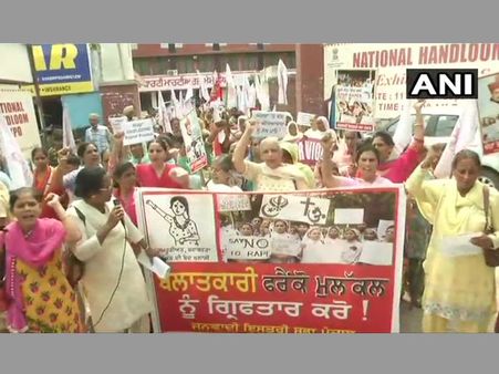 Women protest against rape accused Bishop in Jalandhar