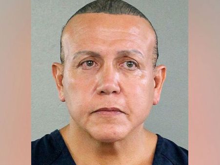 US: Mail bomb suspect had 100 potential targets, say reports