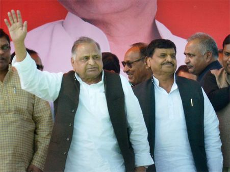 Benevolent BJP towards Shivpal and Mulayam joining him at dais to cause confusion among ranks