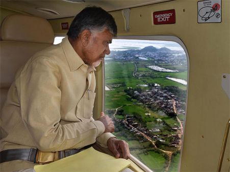 Naidu demands Rs 1200 crore as interim flood relief for Andhra Pradesh