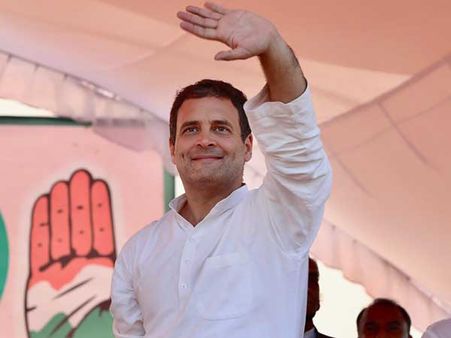 Congress in dilemma over making commitment on law for landless