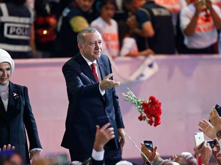 Turkey president and Saudi king hold discussion about Khashoggi’s disappearance