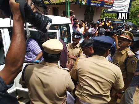 Sabarimala: Police told mediapersons to vacate Sannidhanam, Pamba