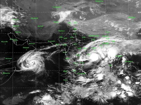 Cyclone ‘Titli’: 8 killed in Andhra's Srikakulam, Vijayanagaram