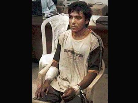 Lawyers who defended Kasab in High Court, yet to get their fees