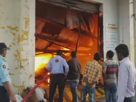 UP: Fire breaks out in Unnao Potato chips factory