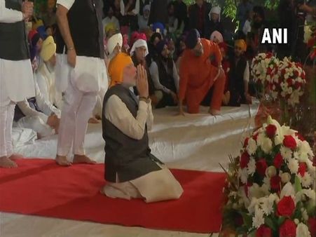 Gurpurab observed with fervour, obeisance paid to Guru Nanak Dev on his birth anniversary
