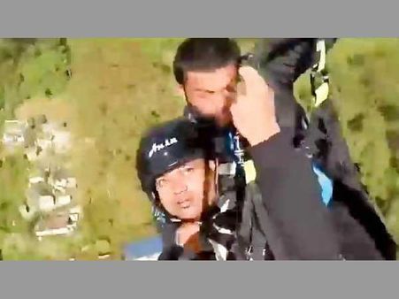 WB: Watch video of paraglider pilot final moments in Kalimpong before death