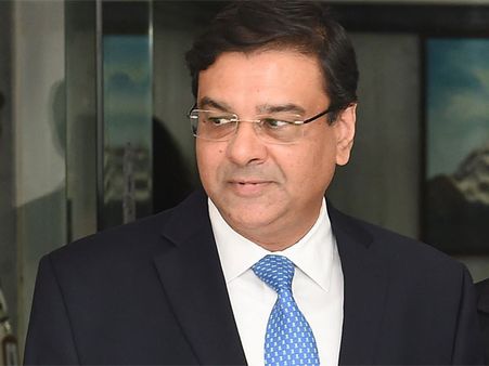 Urjit Patel attends Parliamentary standing committee meeting, says demonetisaion effect temporary