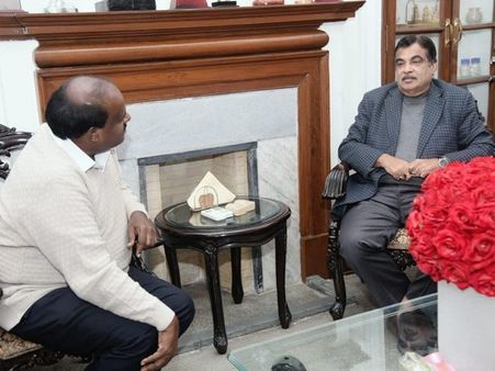 Karnataka, Tamil Nadu CMs to discuss Mekedatu dam issue