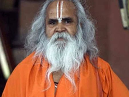 Paramhansdas sent to jail in his bid to self immolate; Vedanti says consensus reached upon