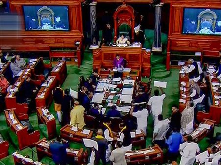 In last 5 years, 27 economic defaulters have fled the country