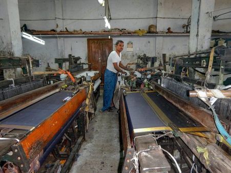 Factory output growth slumps to 0.5% in November, slowest since June 2017