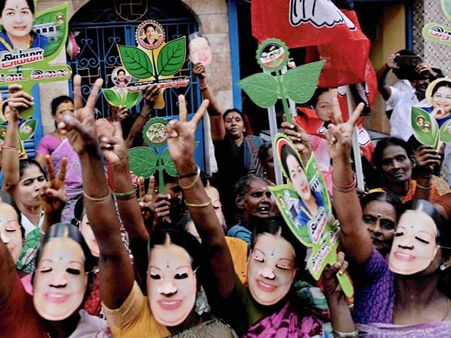 Setback for Dinakaran faction, OPS-EPS faction gets 'Two-leave symbol'