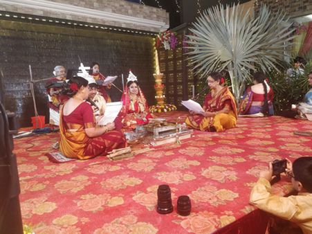 From the ‘rebellious’ bride to Mamata Banerjee, Bongs show they are non-conformists!