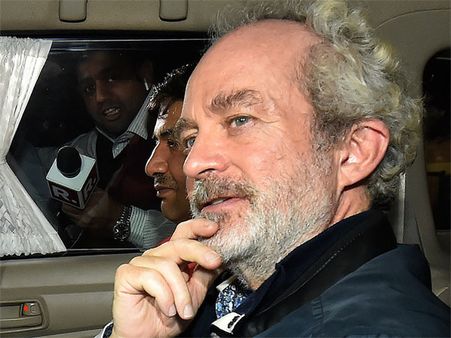 Every chance that Michel will flee if granted bail, CBI, ED tells court