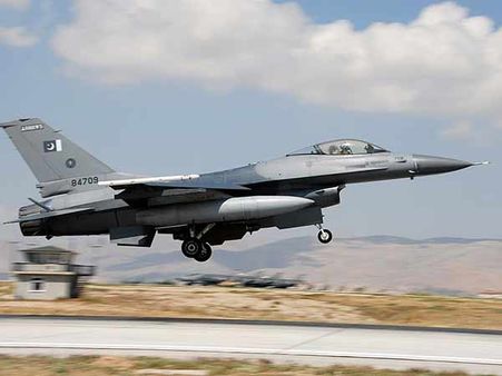 Pakistan owns up on F-16 used in dog fight with India