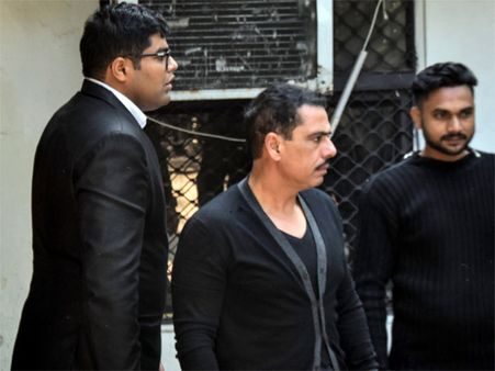 Bikaner land scam: Robert Vadra appears before ED for second day