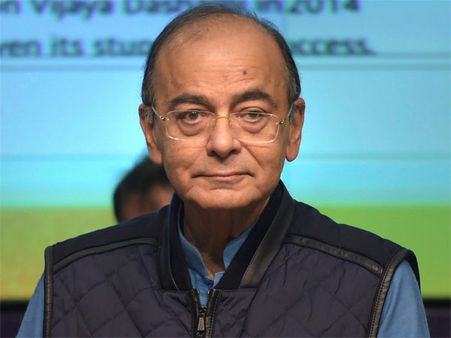 Jaitley questions Rahul Gandhi's silence on AgustaWestland scam after ED charge sheet