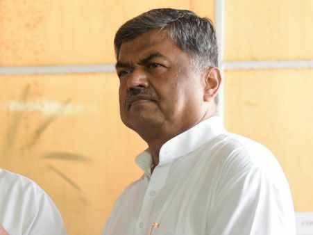 Pulwama attack: Karnataka Congress MP alleges ‘match-fixing’ between PM Modi and Imran Khan