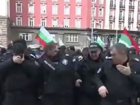 Video: Bulgaria police pepper spray themselves while trying to disperse protesters