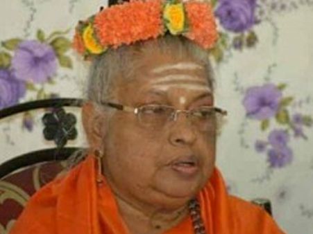 Lingayat pontiff Maate Mahadevi passes away