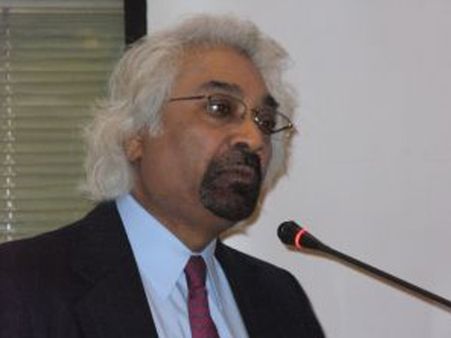 Facing flak, Sam Pitroda apologises for his remark on 1984 anti-Sikh riots